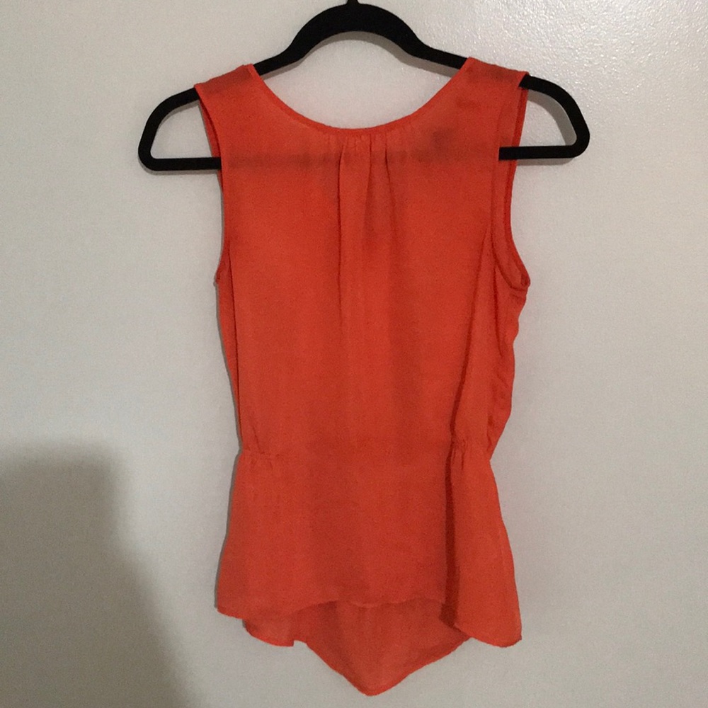 Vibrant H&M blouse, perfect color for summer!